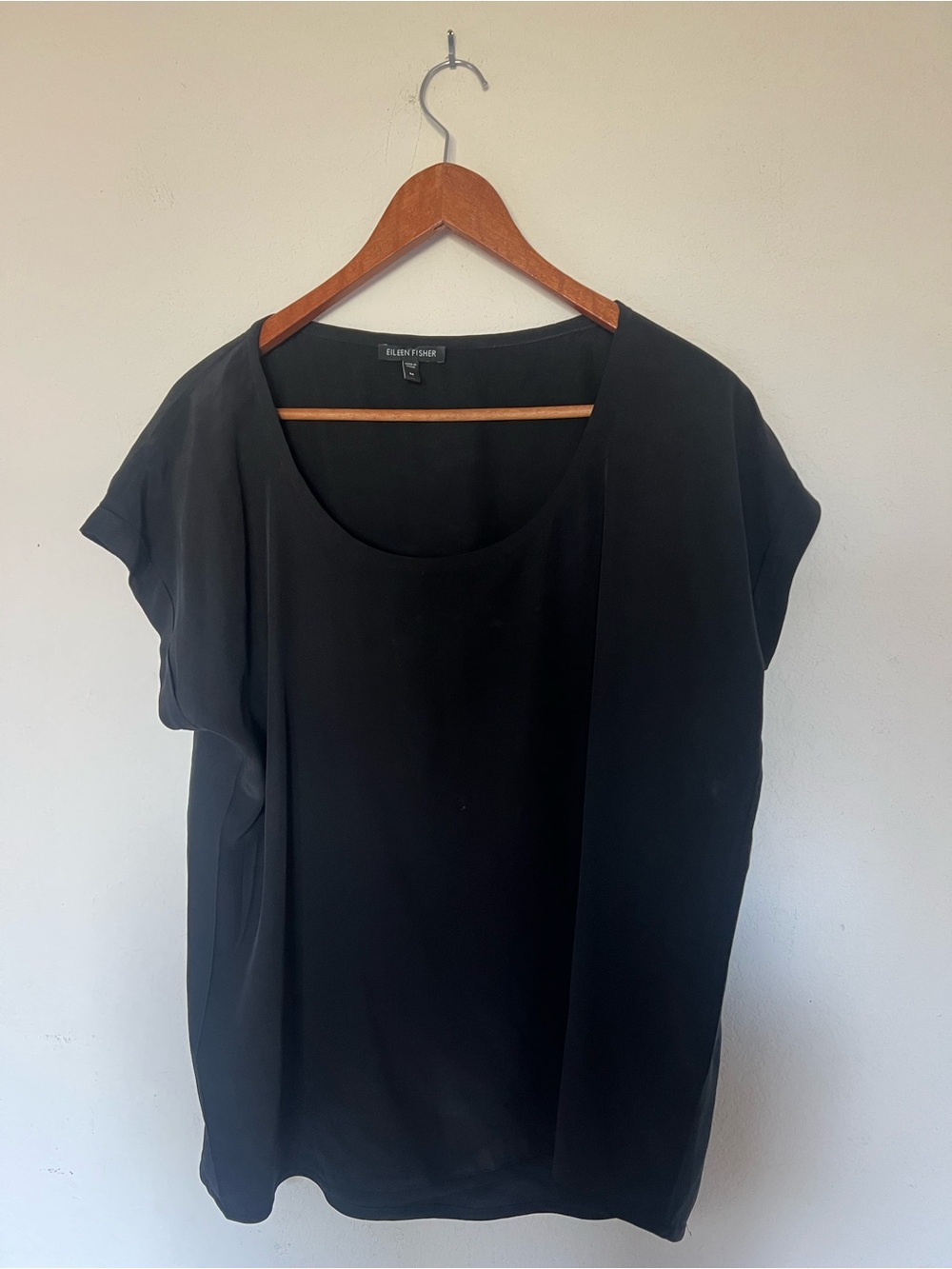 Eileen Fisher Black Short-Sleeve Scoop Neck Blouse